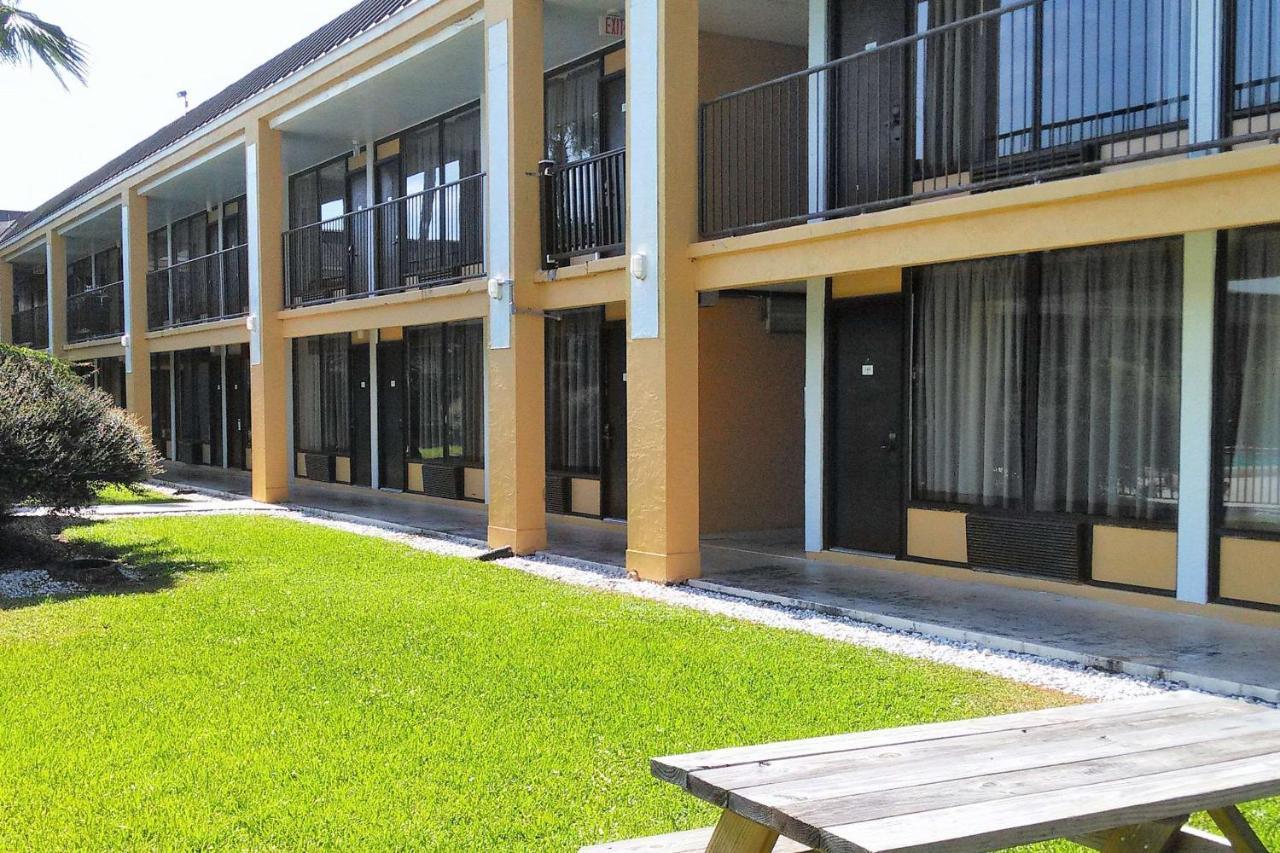 Econo Lodge Ormond Beach Eksteriør billede